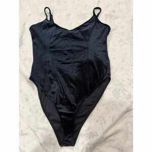 Forever 21 Women's Black Velvet Bodysuit Size L Spaghetti Straps